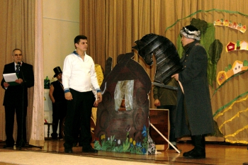   23 . 2014 